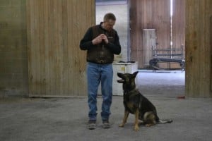 Police Officer Helps Start Dog Training Association