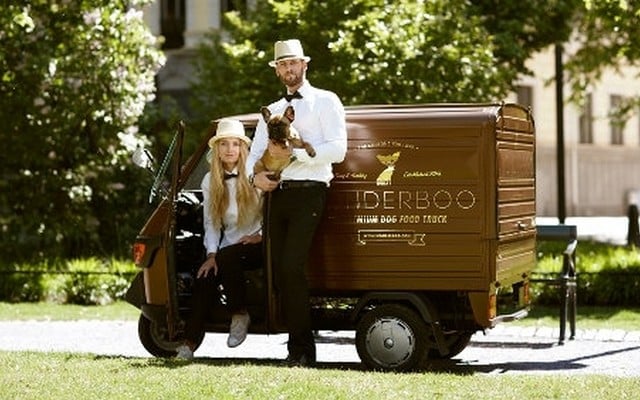 The First Food Truck for Dogs Debuts in Sweden