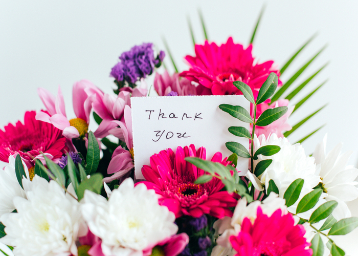 Thank you note with flowers