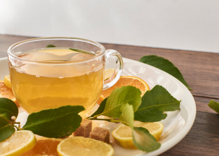 Natural Diuretics for Dogs: Lemon tea