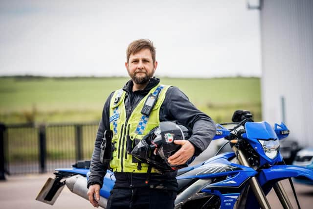 SOUTH YORKSHIRE POLICE FEDERATION PC Jamie Walker: Hero Officer Receives Bravery Award For Saving Dogs